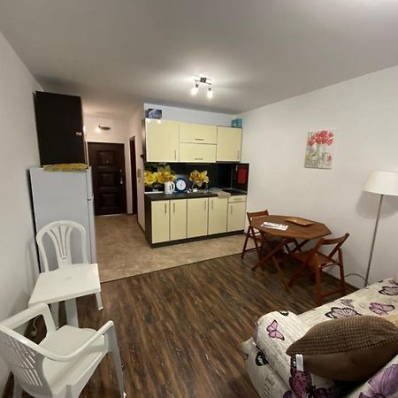 Studio Kristina Pomorie Luaran gambar